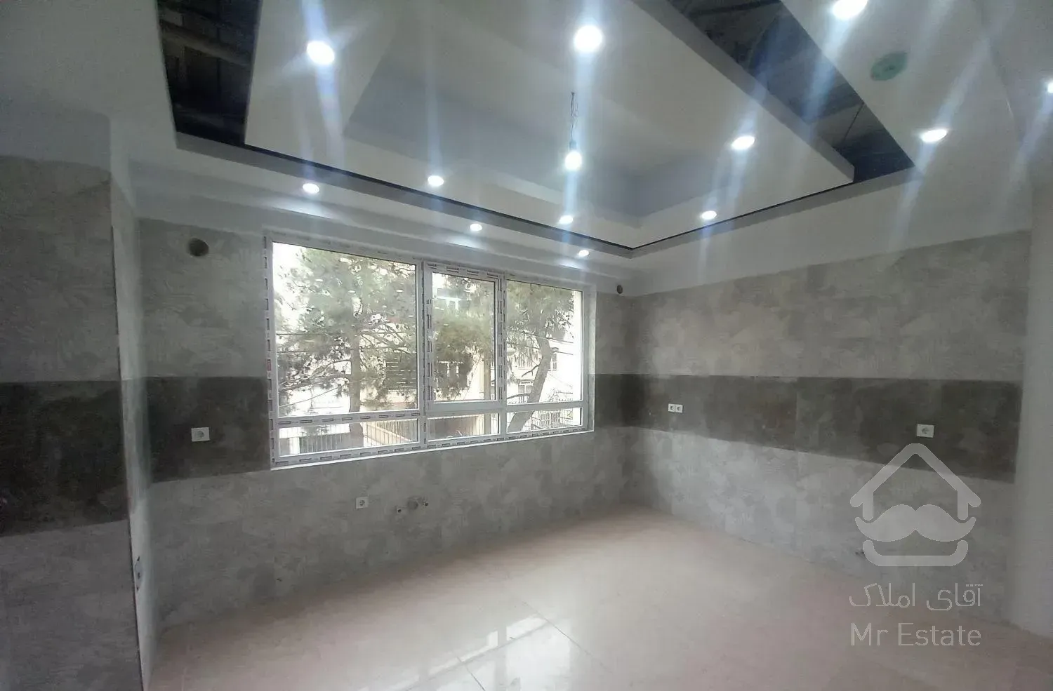 آپارتمان۱۰۸مترمیدان اطلاعات تکواحدی ۲خوابه فول