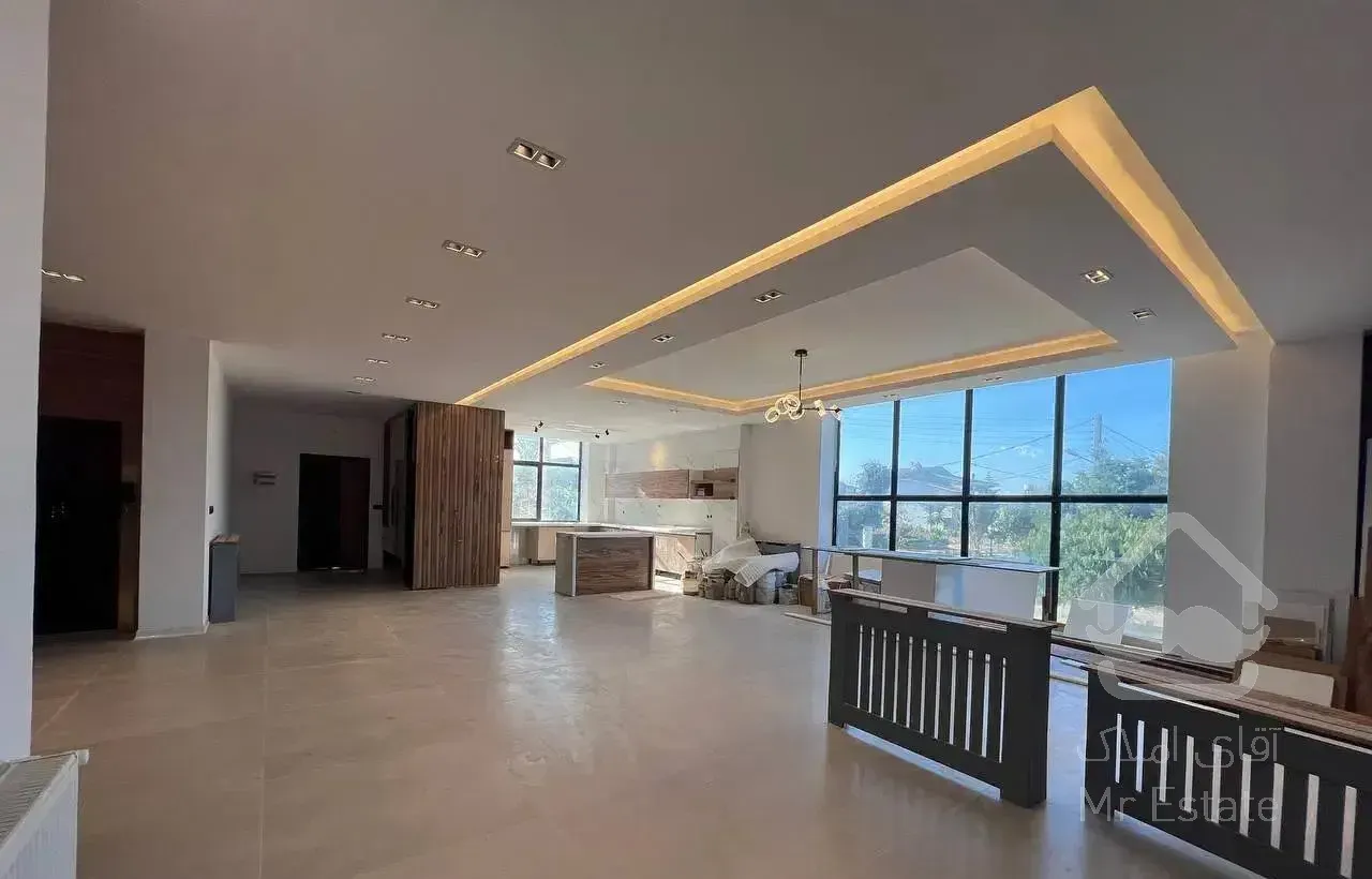 ویلا تریبلکس ۶۰۰ متر سند تک برگ ویو دریا