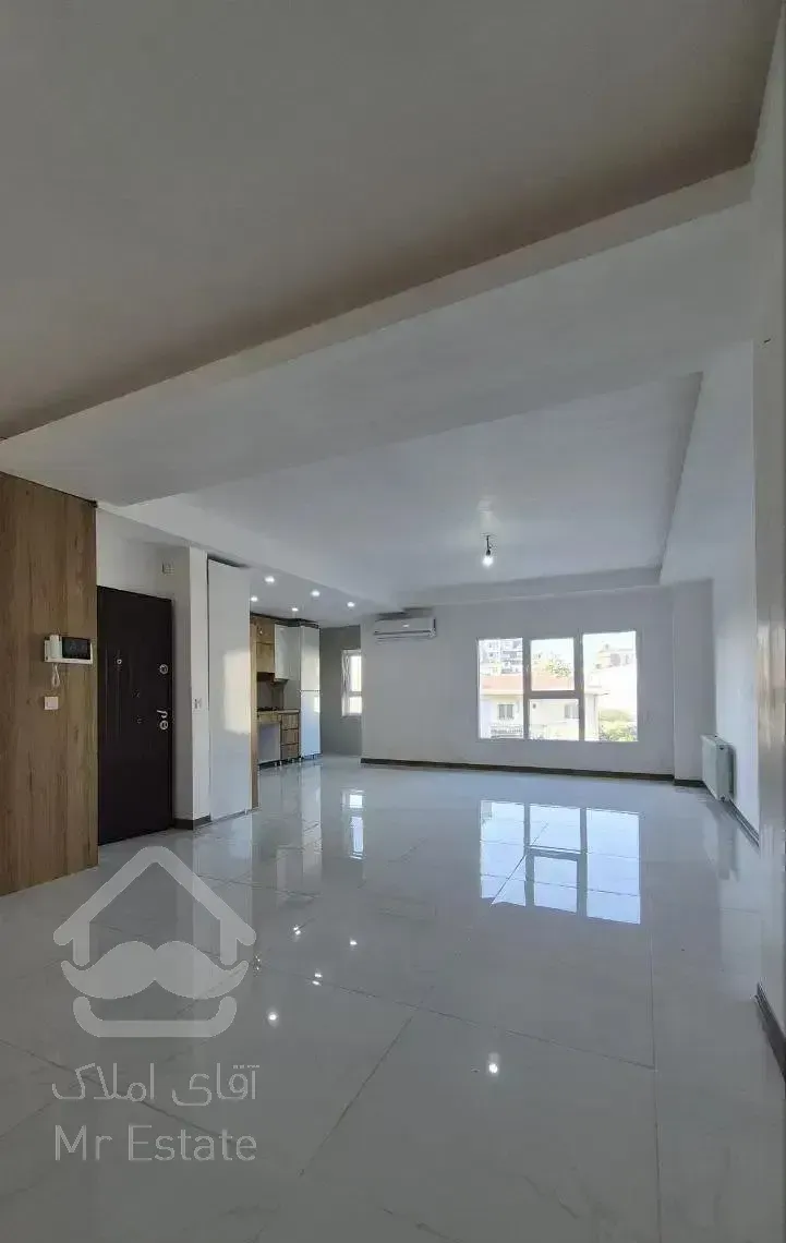 112 متری در برند منطقه