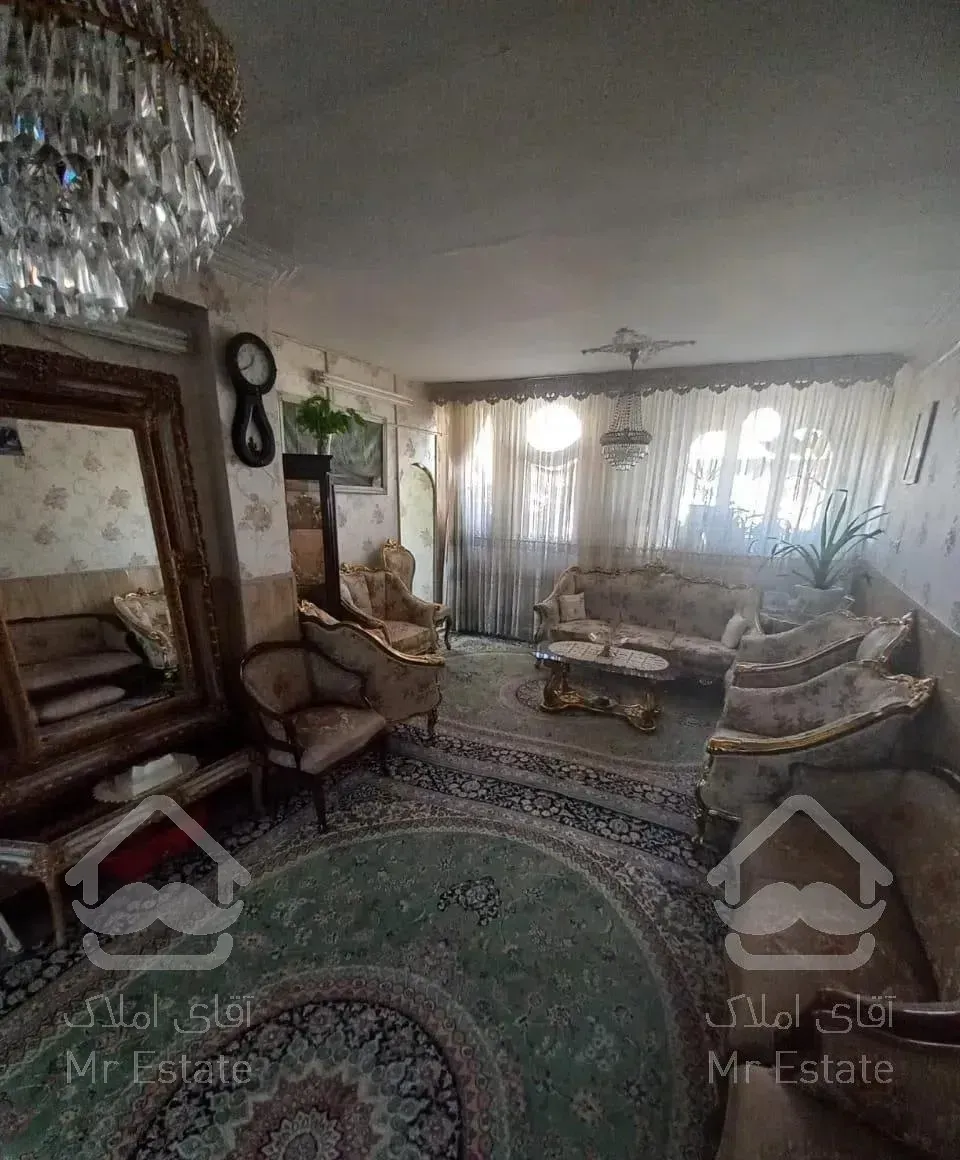 ۸۰متر۲خوابه طبقه ۲ تکواحدی در ناصرخسرو