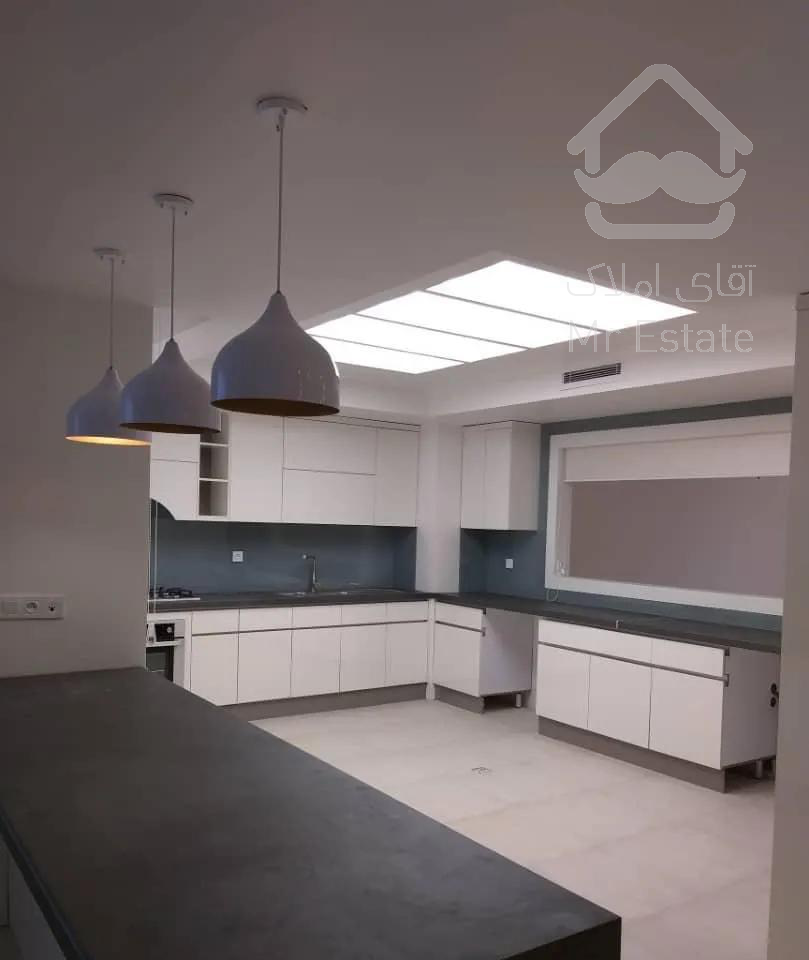 ۲۲۵ متر فرمانیه ۴خواب