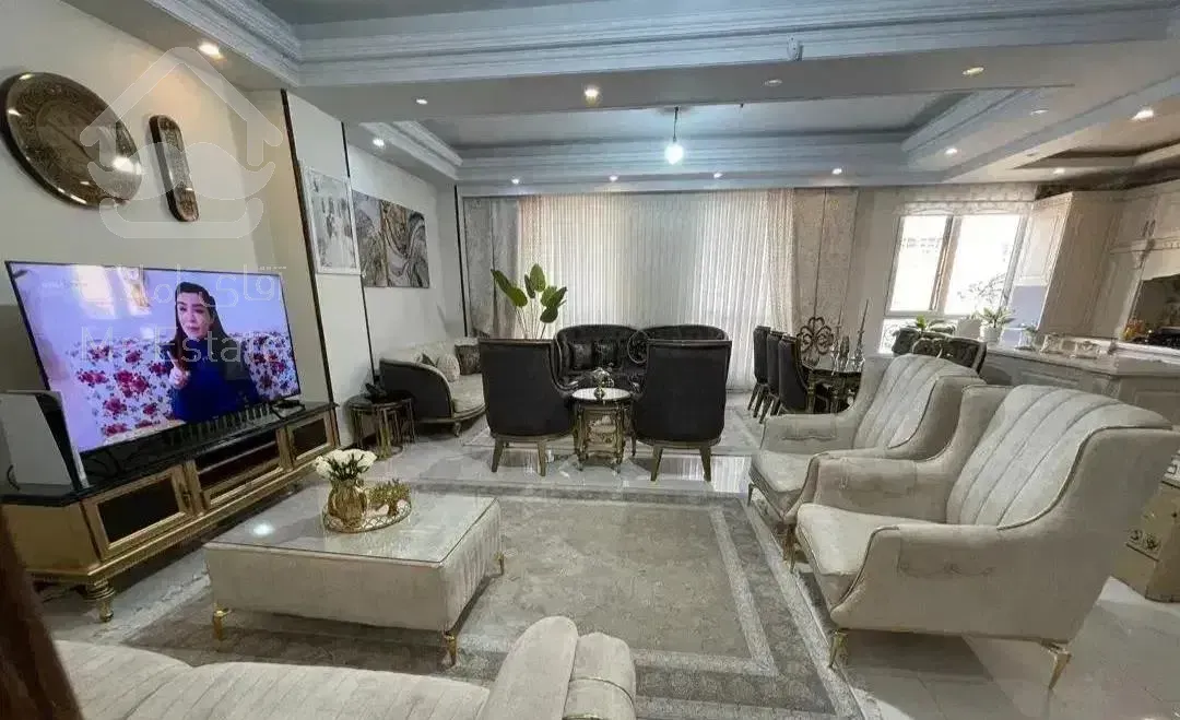 آپارتمان ۹۵متری سالن پرده خور غرق نور(ویو ابدی)