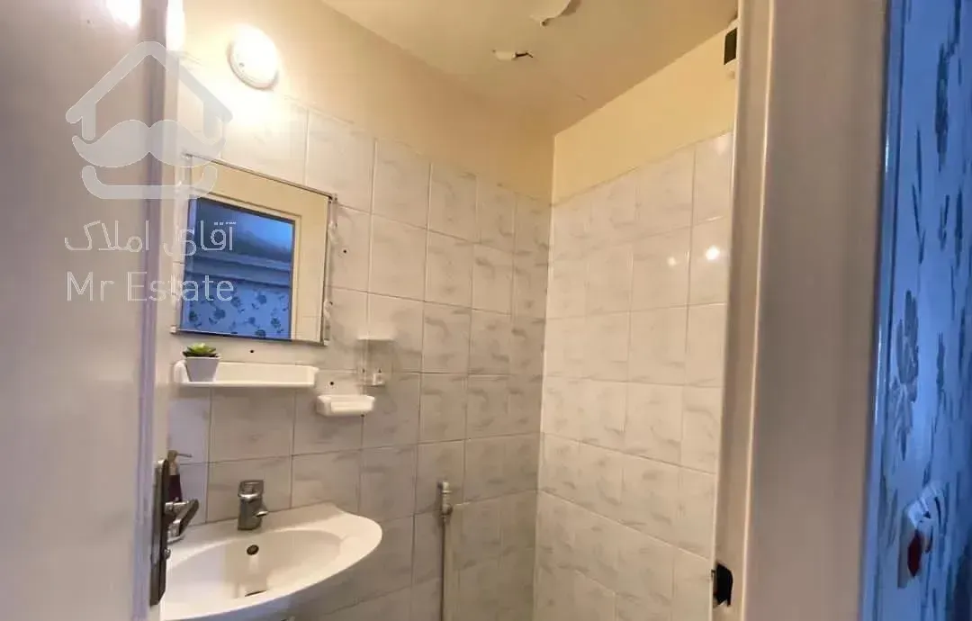 ۶۳متر مخبری