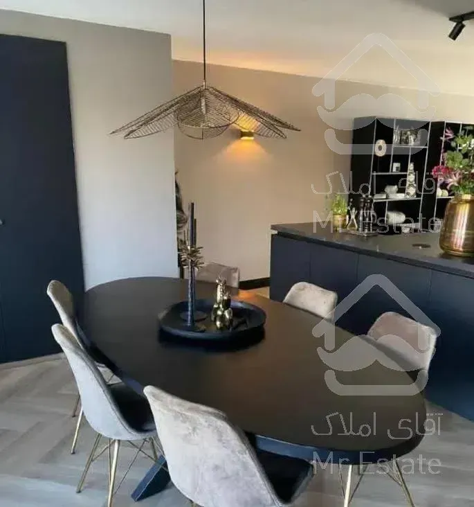 واحد ۱۰۷ متر/خوش نقشه نورگیر/کلید نخورده