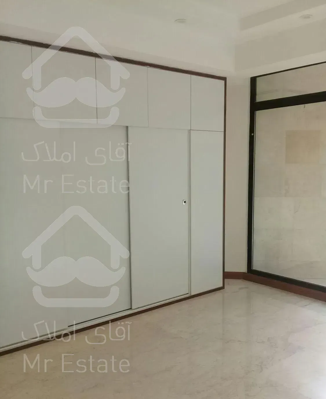 اپارتمان ۱۳۵ متری فروش