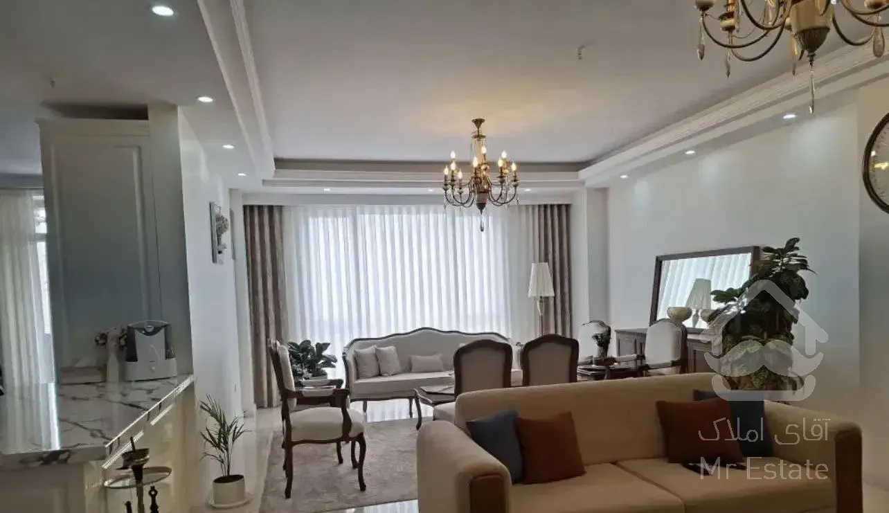آپارتمان ۱۰۰ متر/فول نوسازی/خوش نقشه/غرق نور/دولت