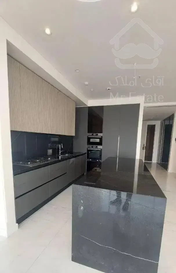 ۱۱۳متر الهیه مدرن کلید نخورده