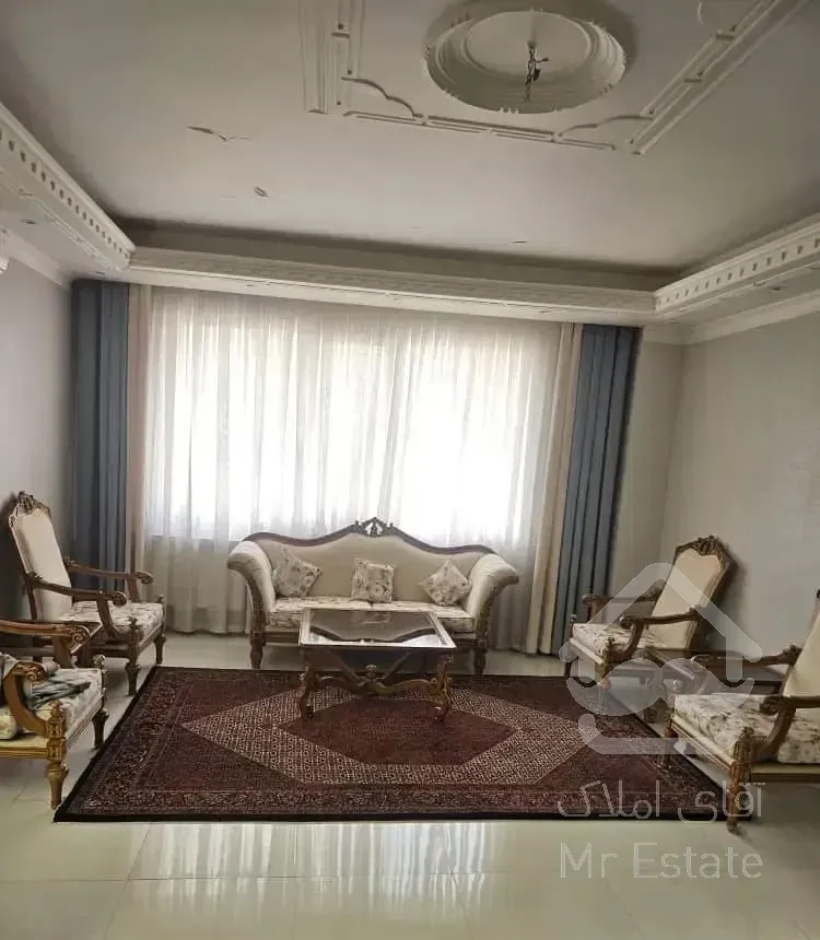 ۱۲۰متر/کلیدنخورده/تک واحد/خیابان احدی