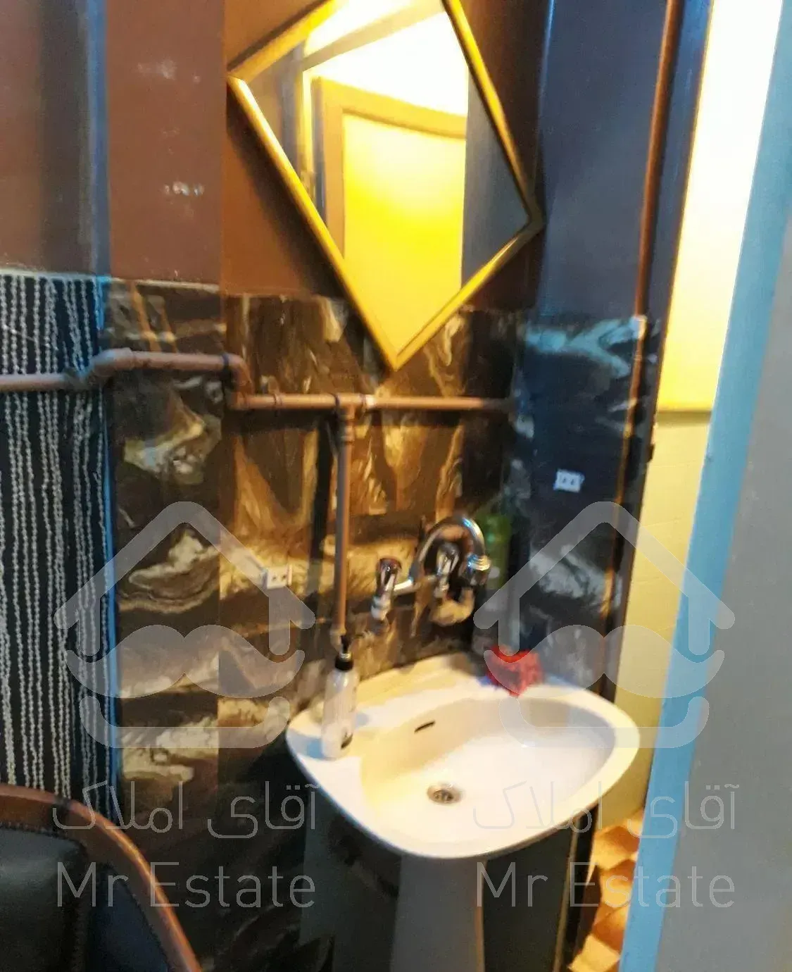 آپارتمان ۴۵ مترتک واحدی کارون امام خمینی طبقه۱