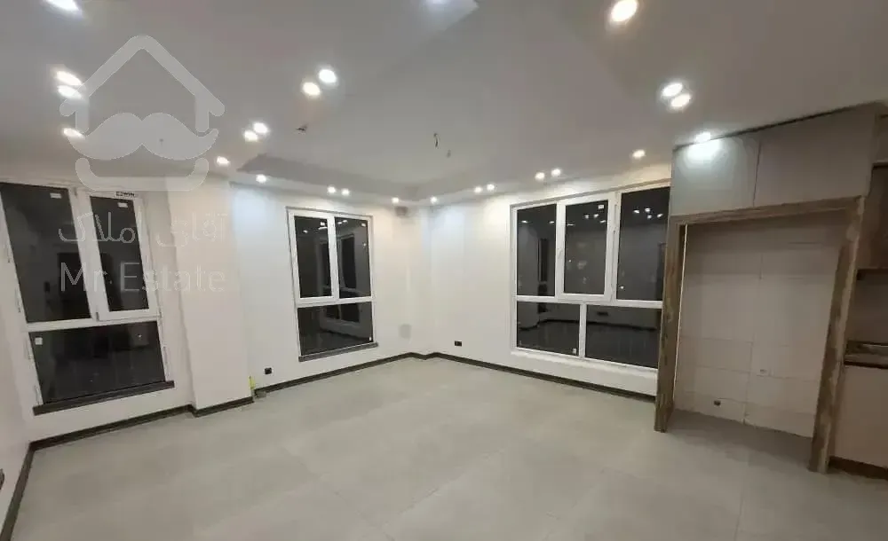 ۷۲ متر ۲ خواب نوساز / فول / غرق نور / نارمک فرجام