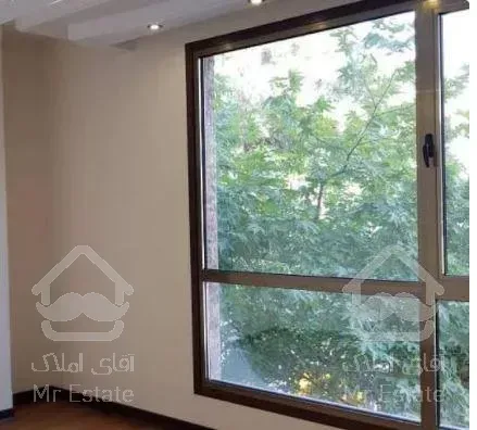 نیاوران کلیدنخورده ۲۲۰ متری فول امکانات