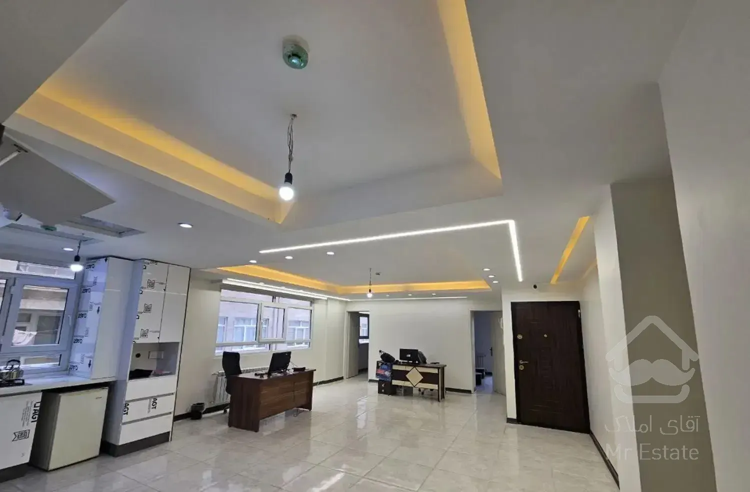 ۷۸متر دقیق فول امکانات وامدار اماده تخلیه ۲پارکینگ