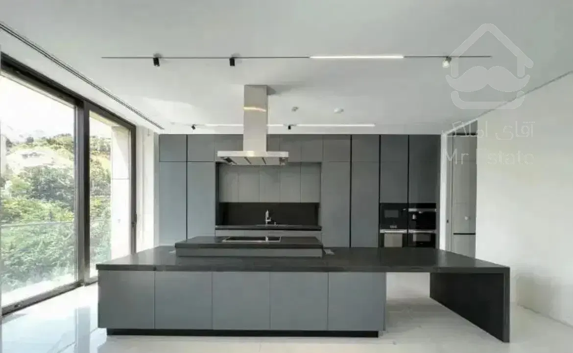 ۱۰۰متر/کلیدنخورده/لوکس منطقه