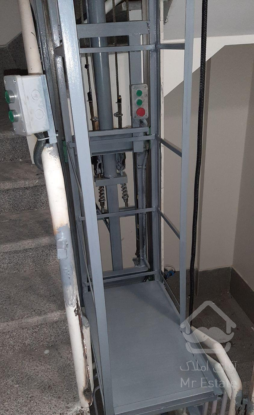 نصب و فروش انواع قطعات آسانسور و بالابر