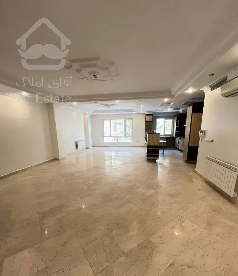 آپارتمان ۱۴۰ متری سه خوابه