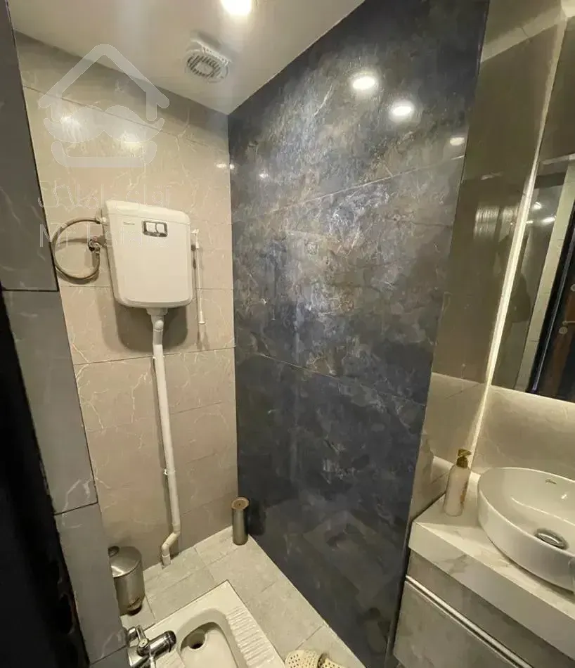 مرزداران ۶۲متر ۲ خواب روبه آفتاب فول امکانات