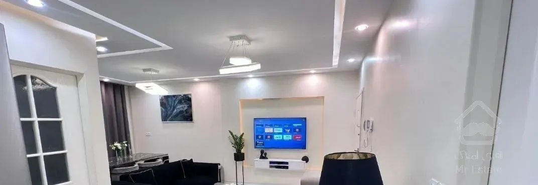 فروش آپارتمان ۴۹ متری ۱ خوابه طبقه ۴ در امامت