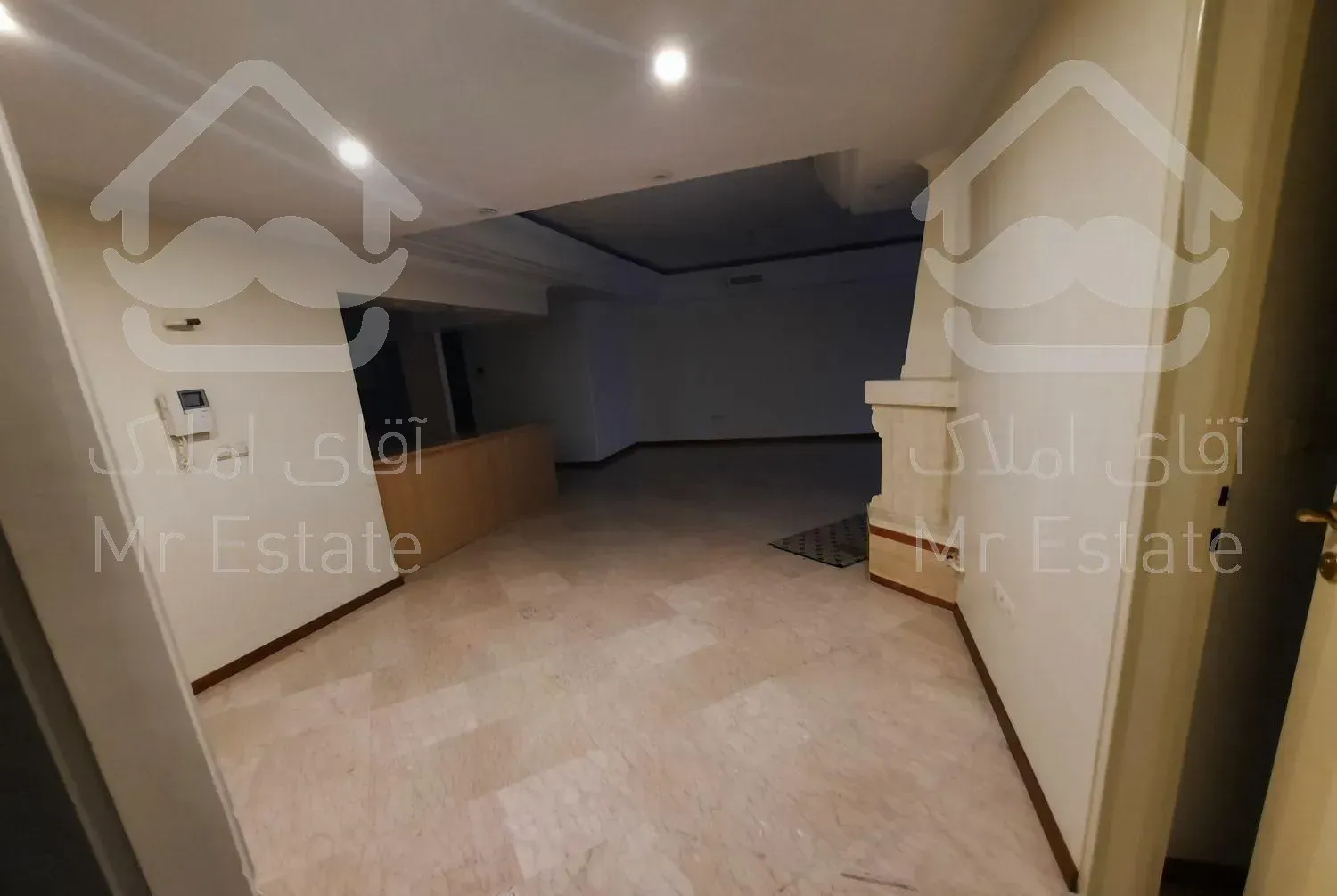 آپارتمان ، ۱۴۰ متری ، سه خوابه