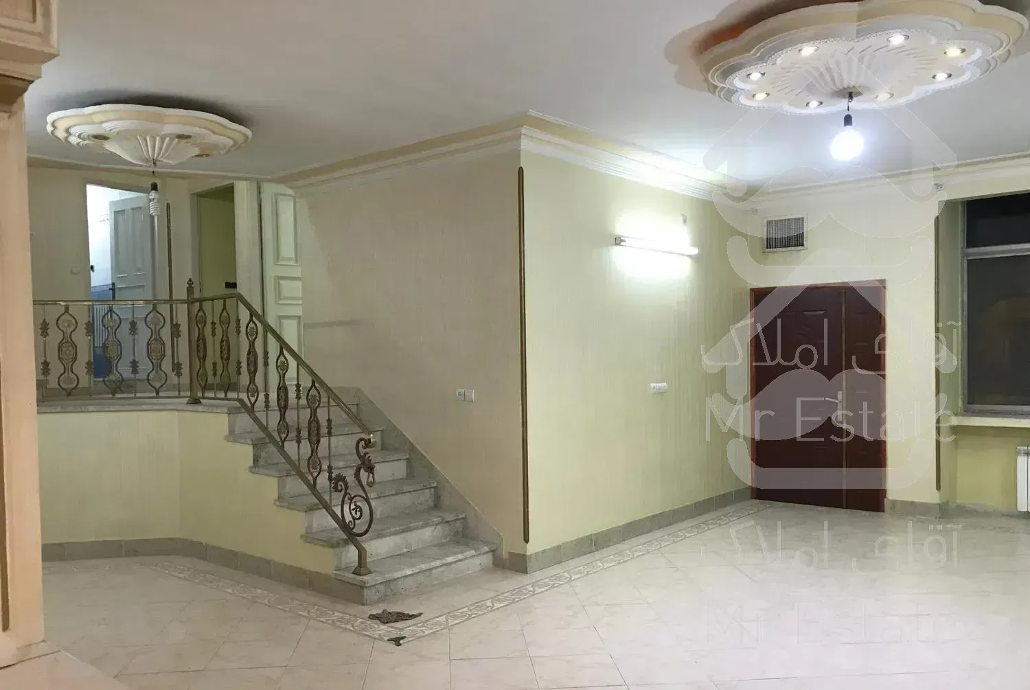 آپارتمان سامانیه چهار ۱۷۰ متر