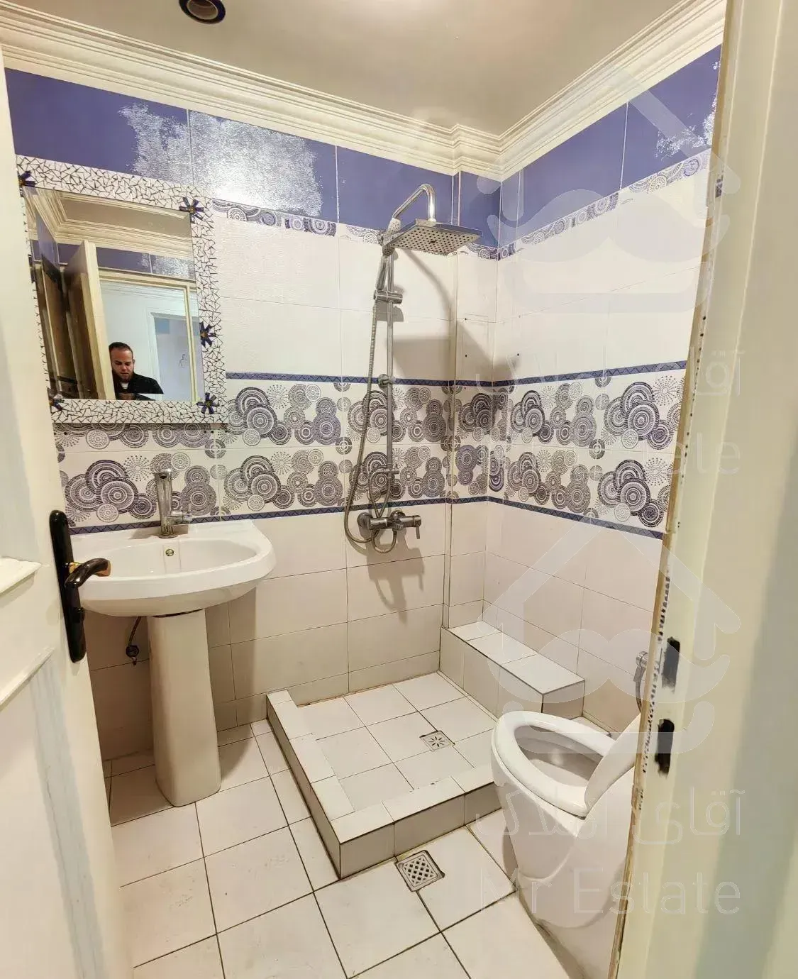 ۱۳۰ متر ۳ خواب تکواحدی در میرداماد اطلسی