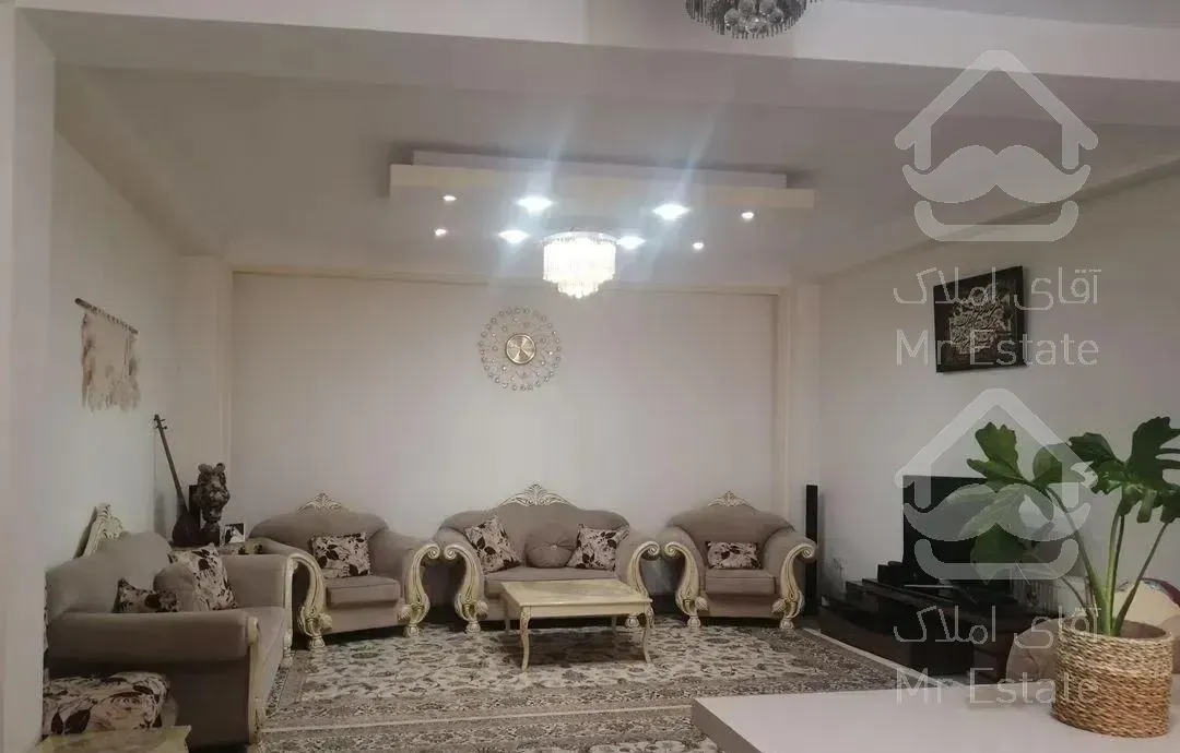 170متر3خواب درخ دکترقریب نبش طوسی