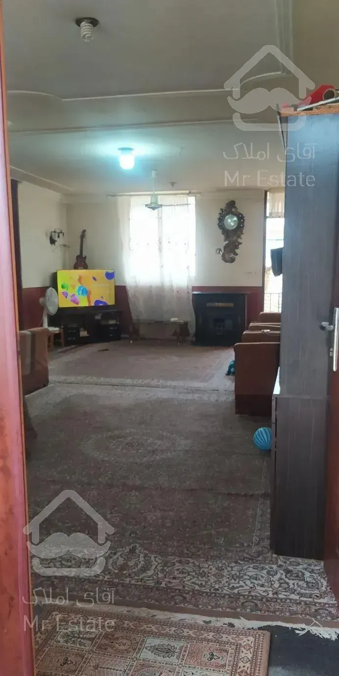 رهن کامل تک واحدی دربست کامل۱۳۰متری در چمران