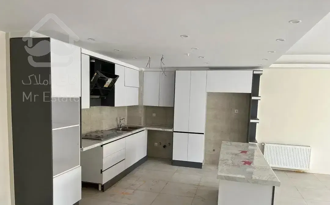 ۱۱۰ متر نوساز کلید نخورده دریاچه چیتگر