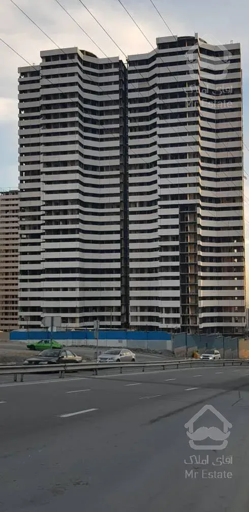 فروش واحد ۱۱۲ متری پروژه شهید خرازی خوش نقشه تحویل موقت