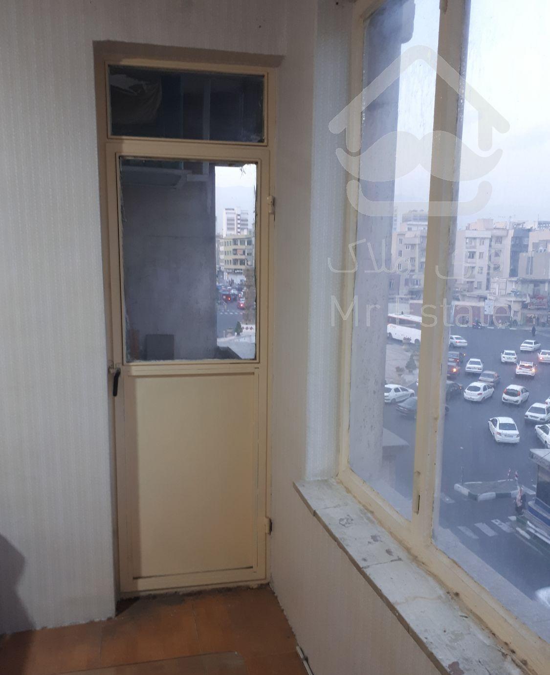 آپارتمان قابل  بنگاه اتومبیل