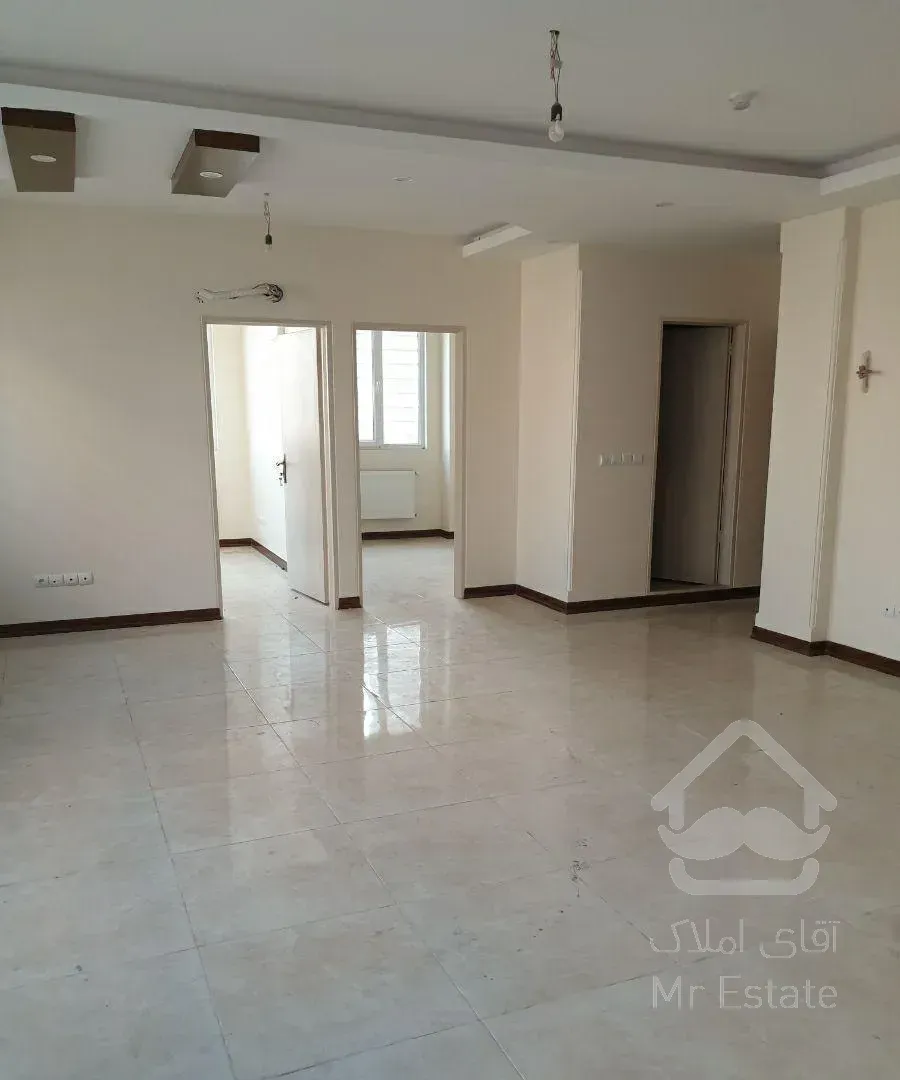 81متری/کلیدنخورده/طبقه سوم/پارکینگ آسانسورانباری