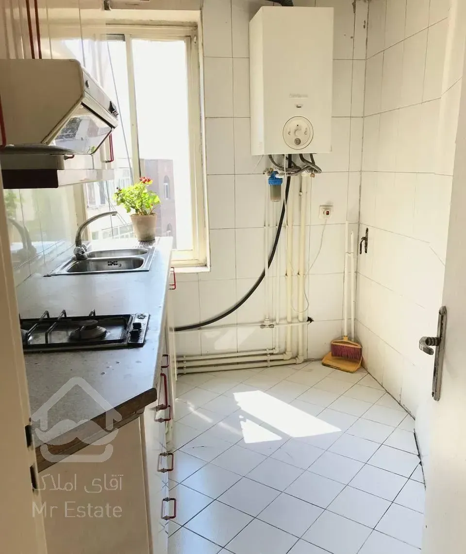 اجاره آپارتمان ۶۱ متری ۱ خوابه در سنایی