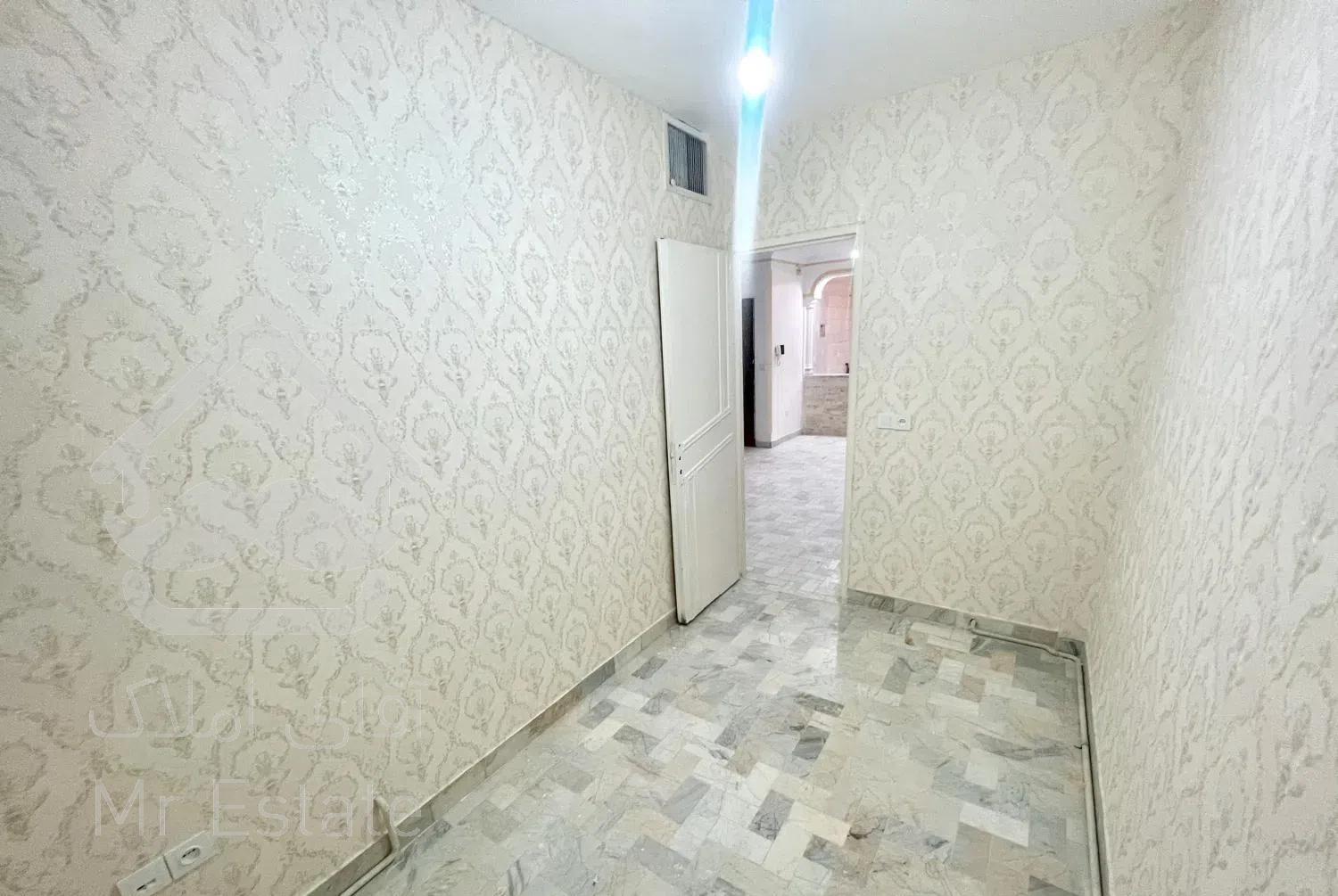 رهن آپارتمان ٦٦ متر دوخواب