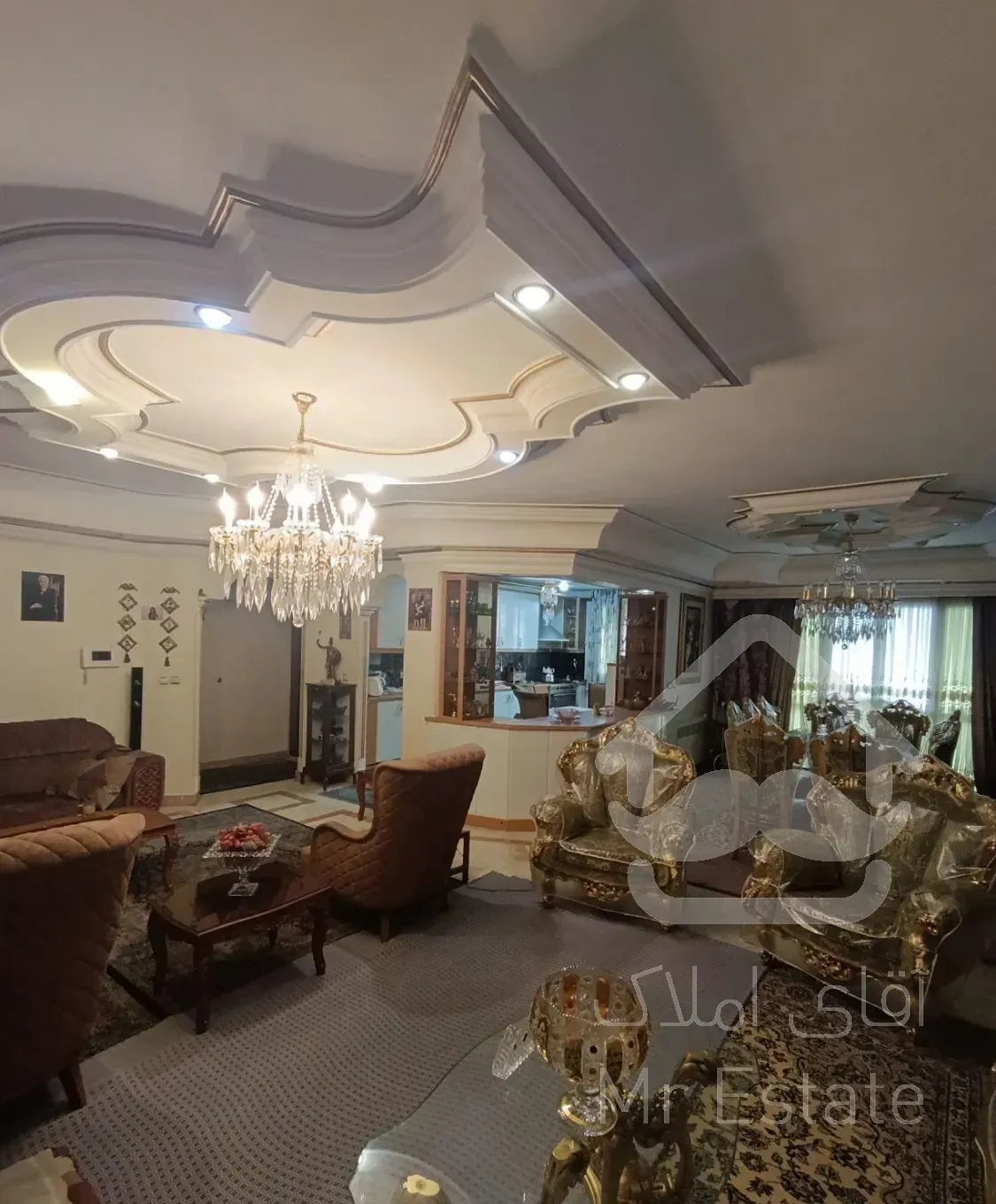 ۱۳۶ متر بهترین طبقه روبه آفتاب