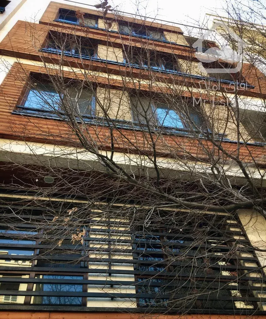 آپارتمان ١٢٠ متری کلید نخورده