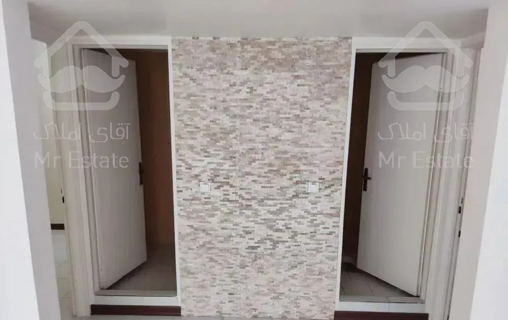 اپارتمان 100 متری اختر شرقی بر 15متر