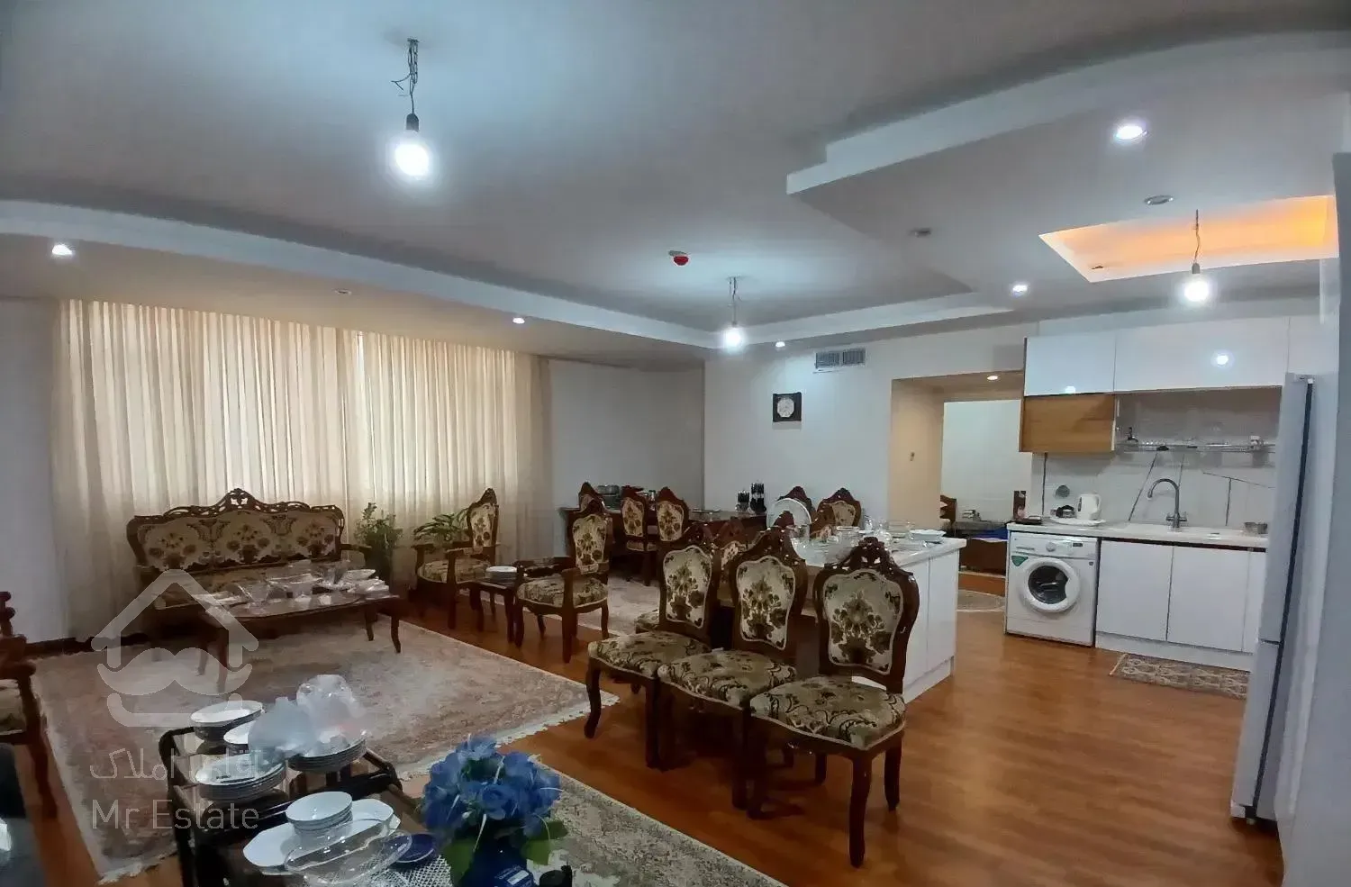 ۱۲۵متر زیرقیمت/نوسازوتجهیز/فول امکانات/ غرق آفتاب