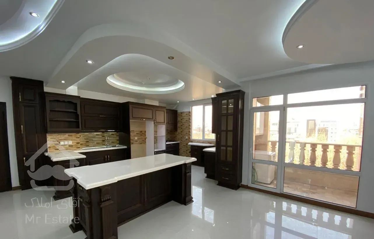 ۲۰۰ متر ۳ خواب سهروردی شمالی / پدیده