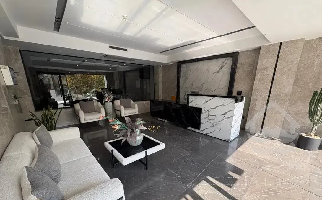 ۱۵۰ متری / ۲ پارکینگ / دادمان / نوساز / لابی من