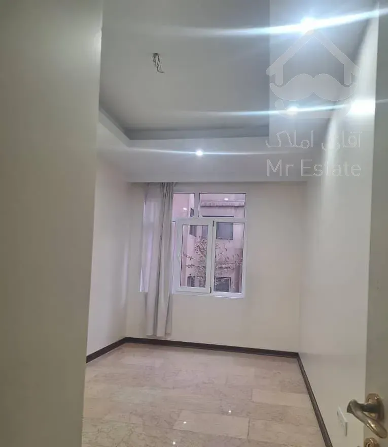 آپارتمان 94 متر  صادقیه