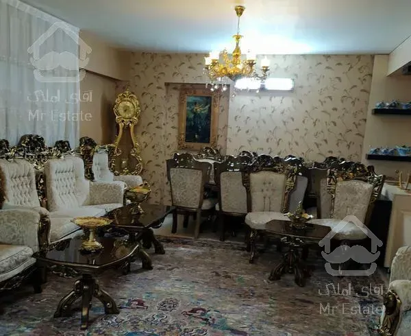 آپارتمان صد متر دوخوابه رو به شهر