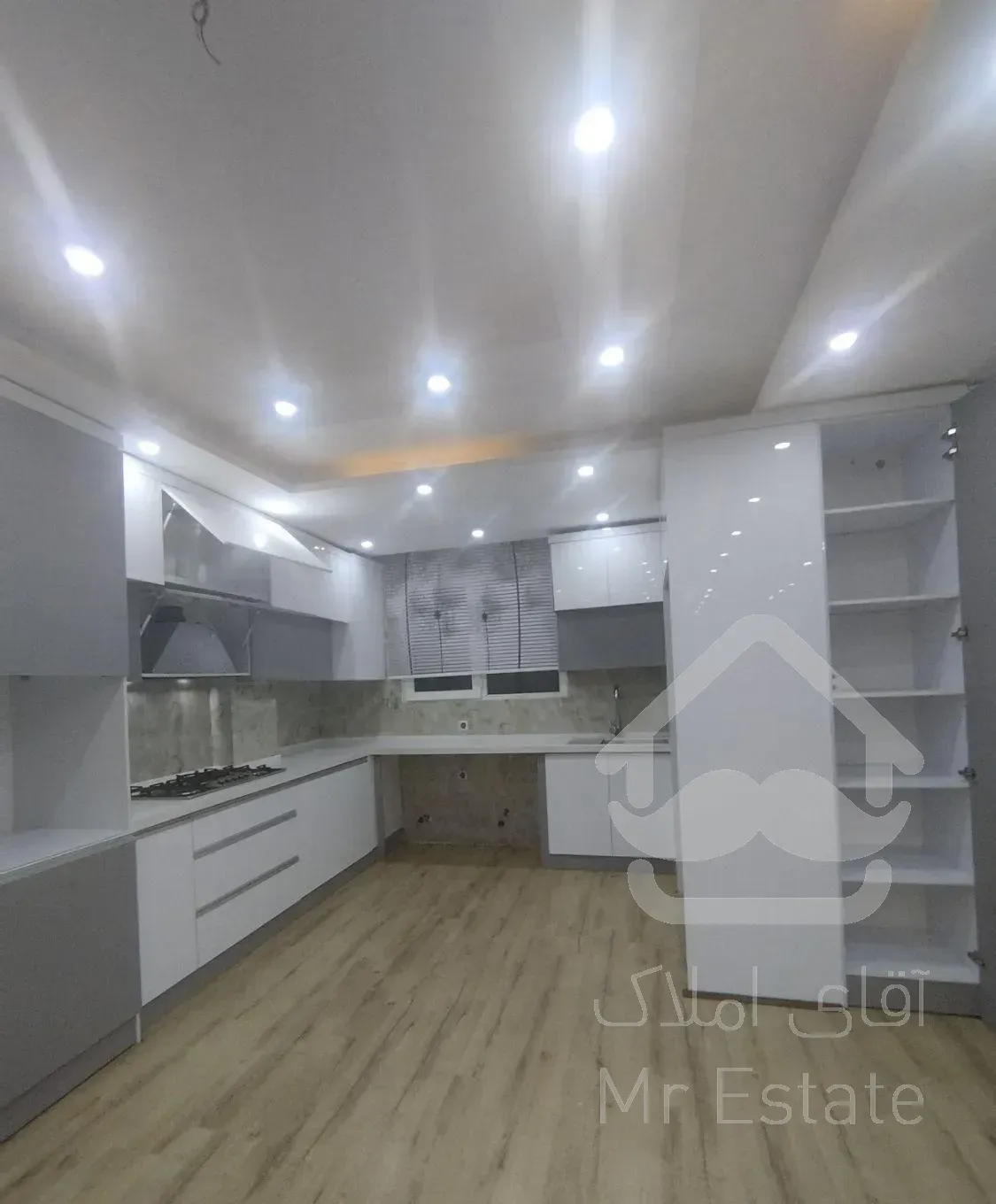 اجاره آپارتمان ۱۶۰ متری ۳ خوابه/فروزان منظره زیبا