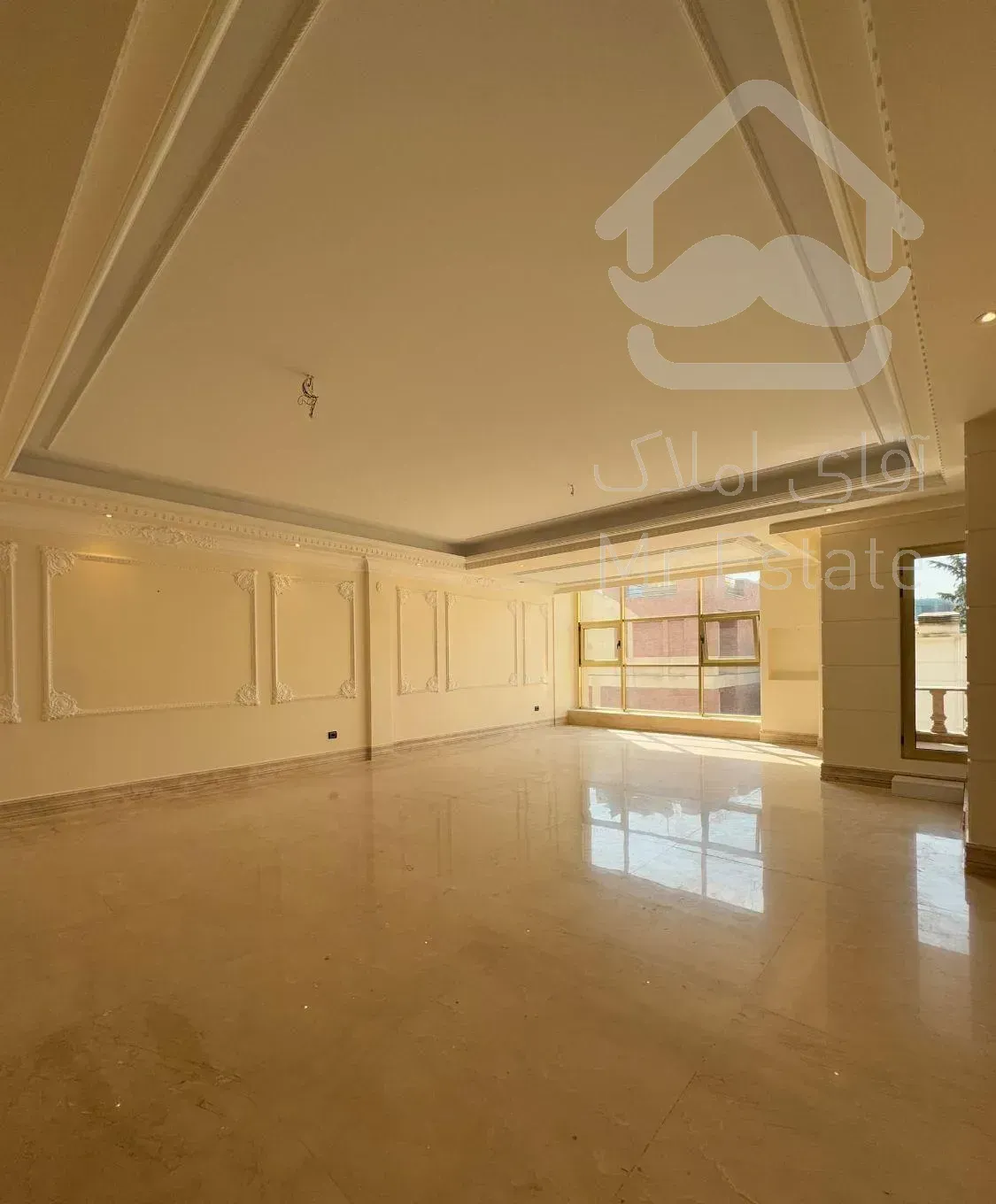 فروش آپارتمان ۲۵۰ متری فرمانیه