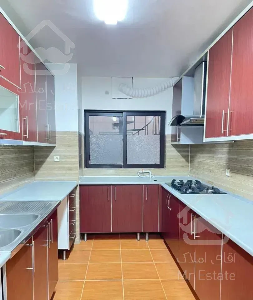 141 متر سه خوابه اکباتان