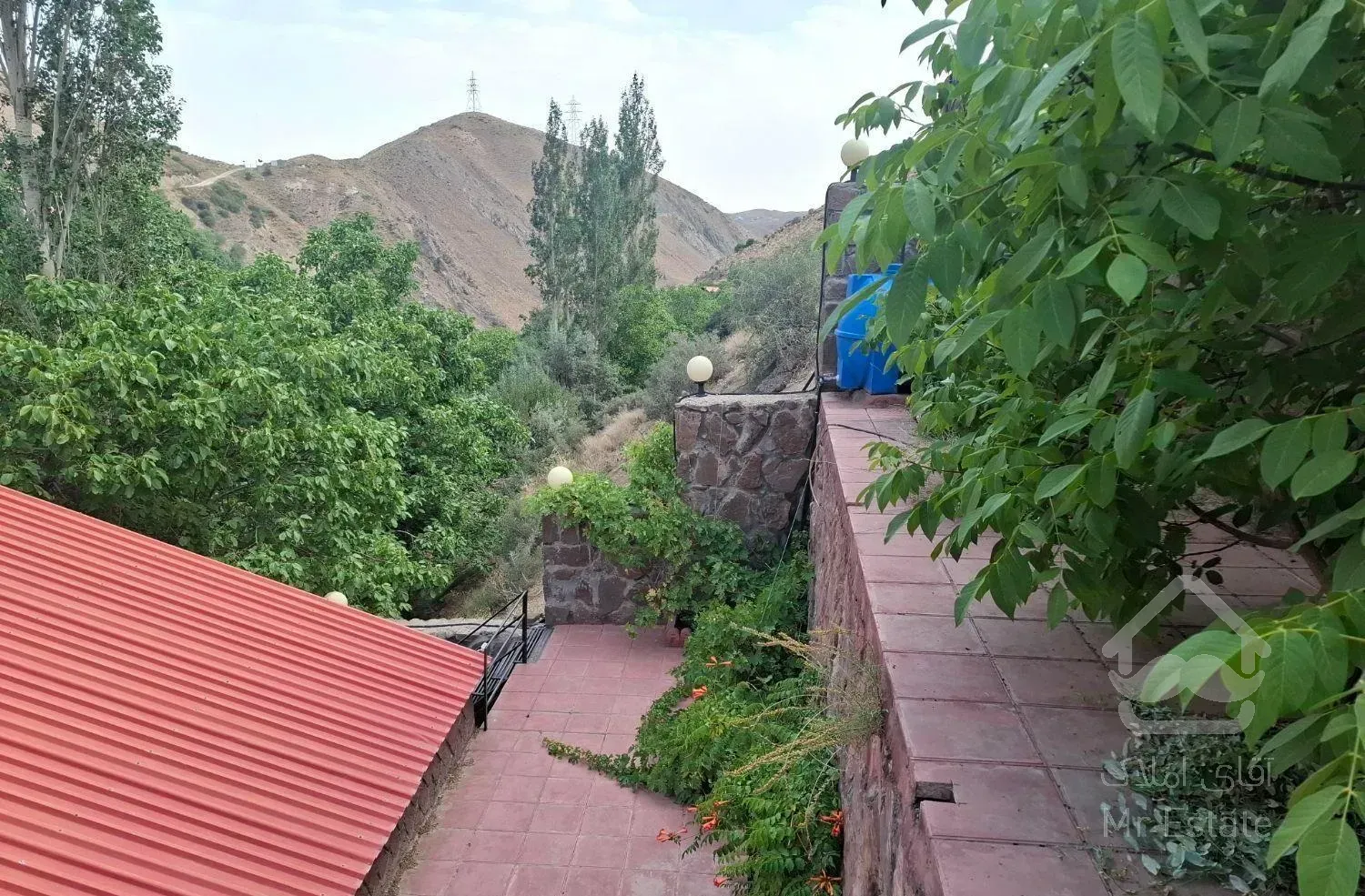 ویلا باغ ۵۰۰ متر لواسان بزرگ /ایرا/جورد/وسکاره