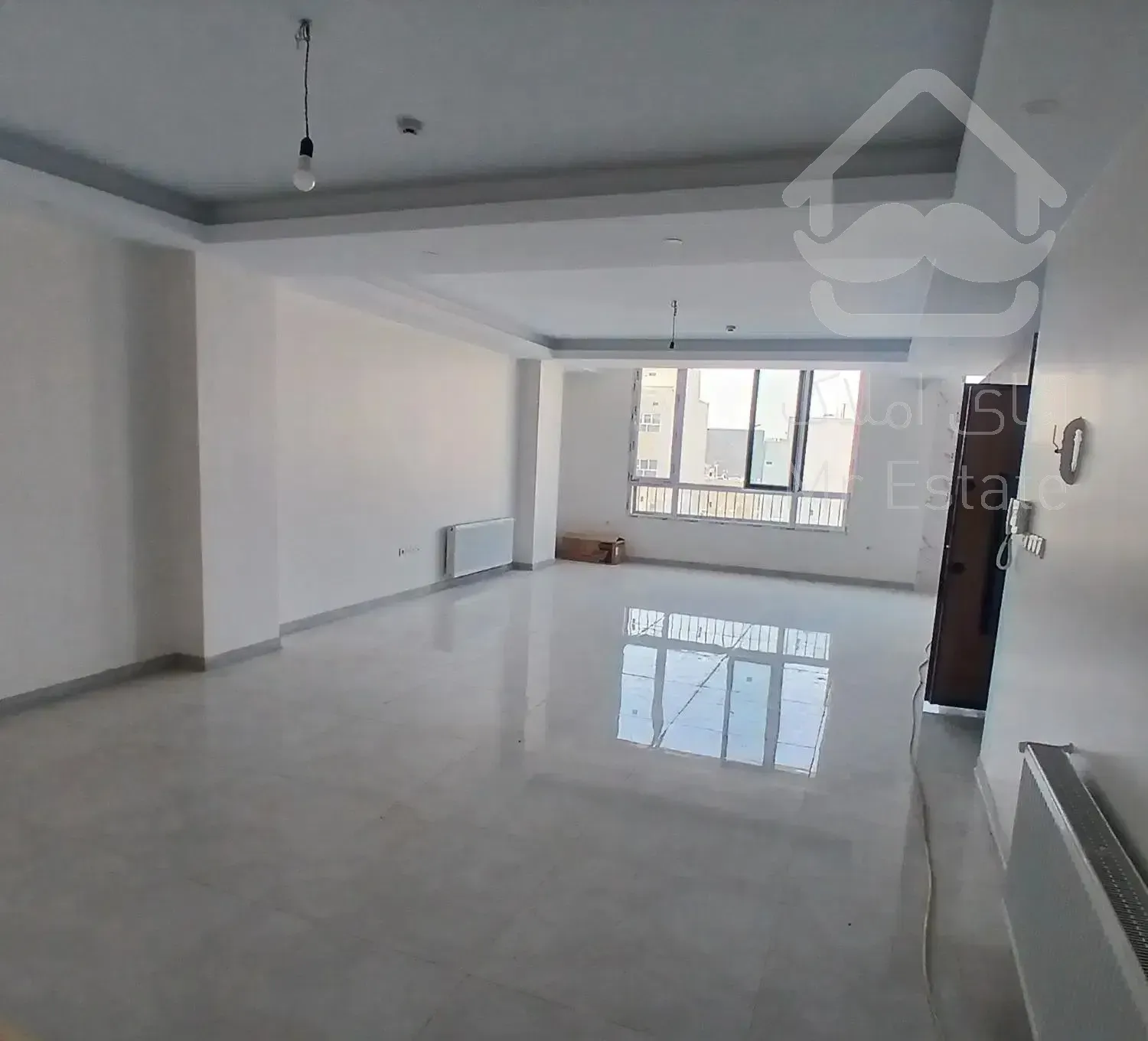 ۱۳۵متر ۳خواب کلید نخورده دانشگاه شریف خ آزادی مترو