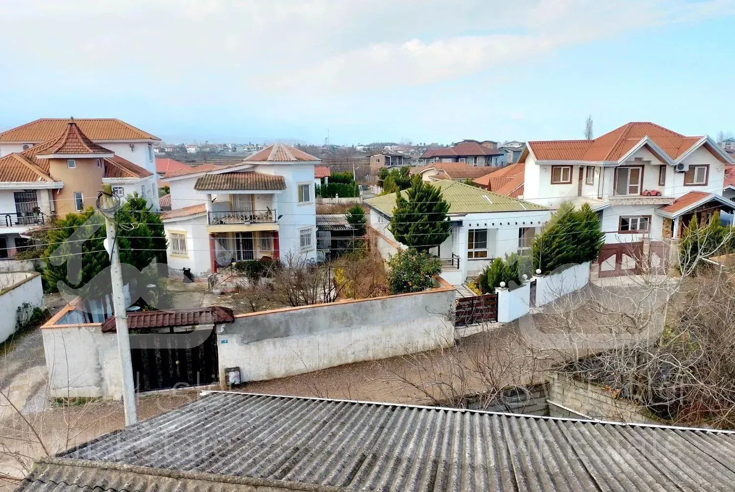 اجاره کوتاه مدت آپارتمان مدرن نور / 130 متر مربع