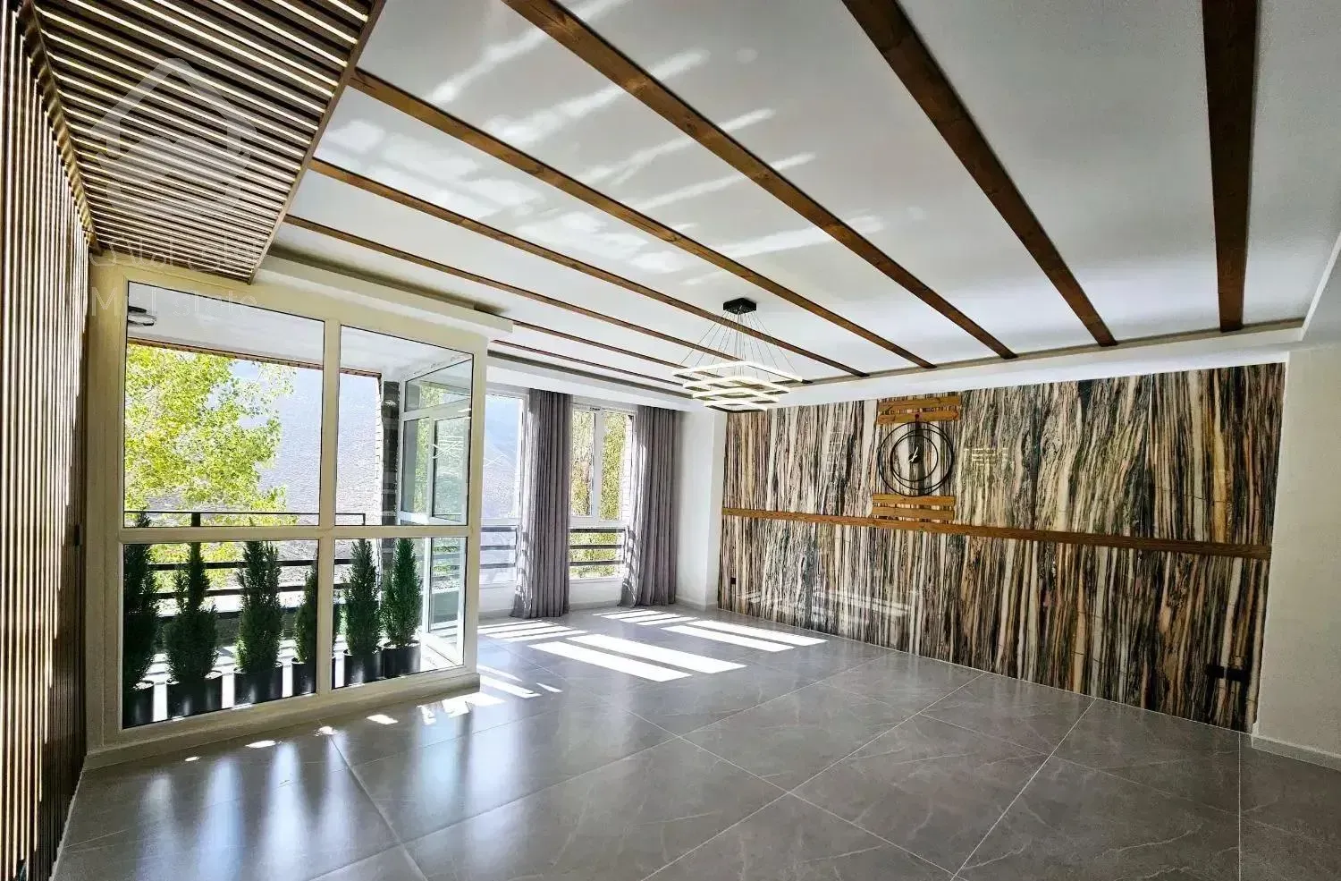 فروش آپارتمان ۱۱۵ متری در لوکیشن میگون نو