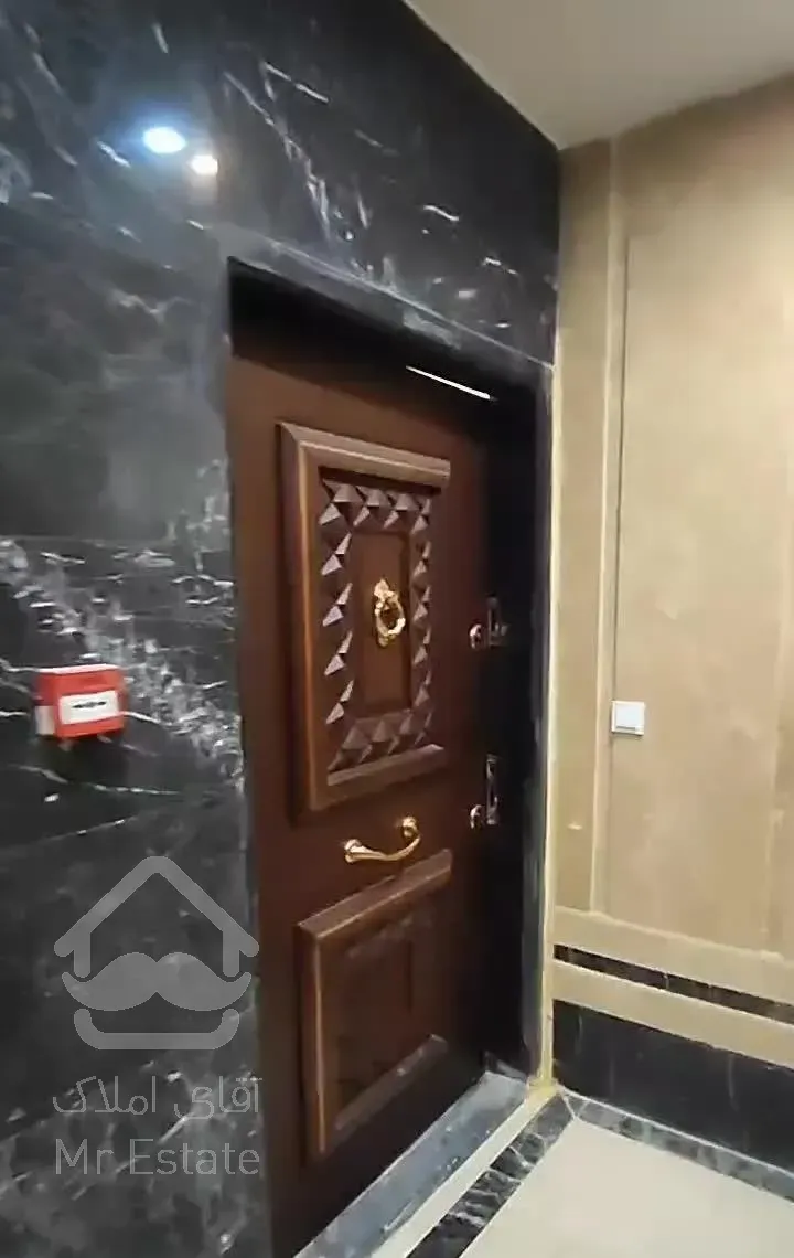 تکواحدی ۲۳۰ متری خیابان هراز کوچه برند/ میدان قائم