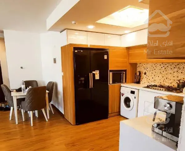 آپارتمان ۱۱۴ متری دو خوابه