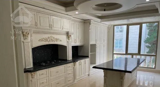 تاپ لوکیشن217متر/کم واحد/2پارکینگ سندی